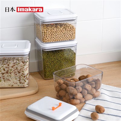 Zračna posoda za hrano s poppo pokrovčkom